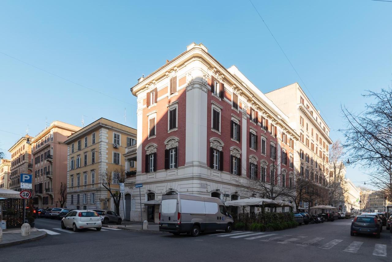 Residence Borgognoni Apartments Rome Bagian luar foto