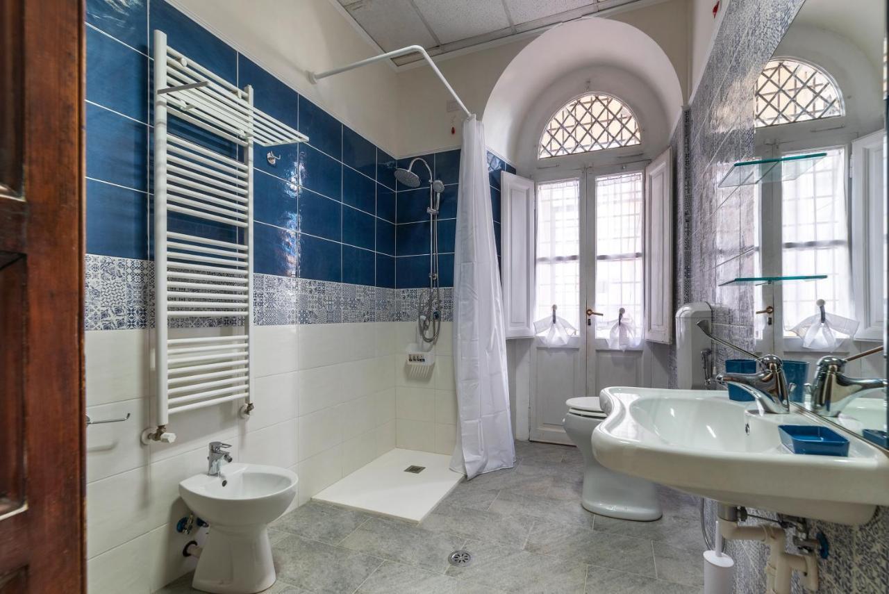 Residence Borgognoni Apartments Rome Bagian luar foto